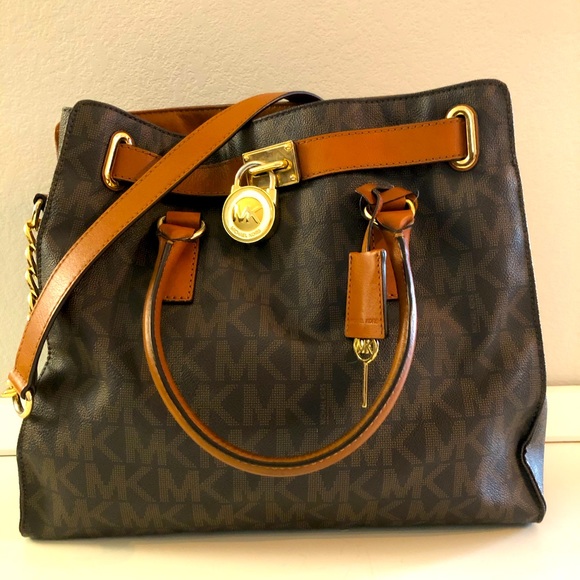 Michael Kors Hamilton Large Logo Tote